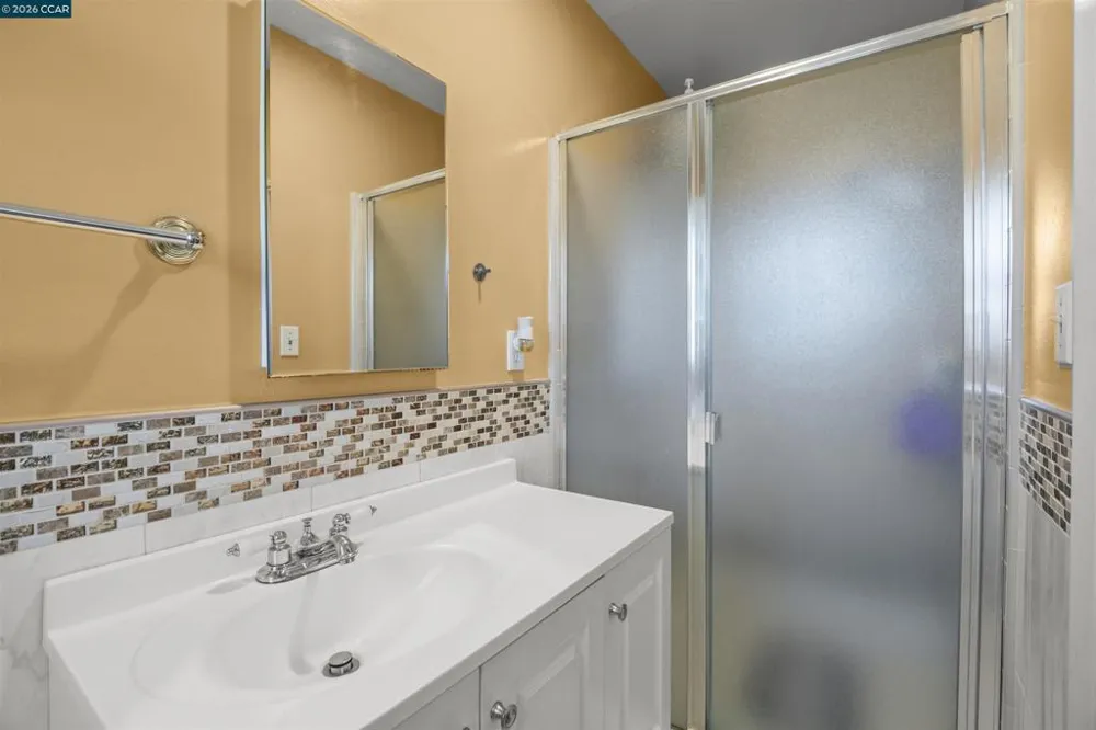 96 Corte Eulalia San Lorenzo, CA 94580
