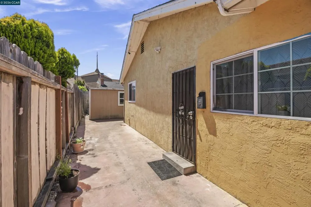 96 Corte Eulalia San Lorenzo, CA 94580