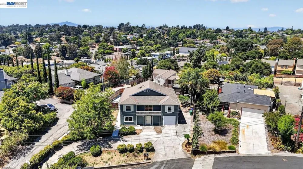 2024 Thompson Ln El Sobrante, CA 94803