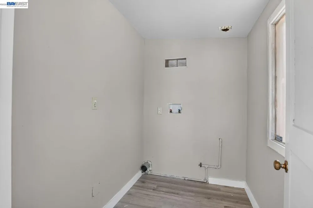 2024 Thompson Ln El Sobrante, CA 94803