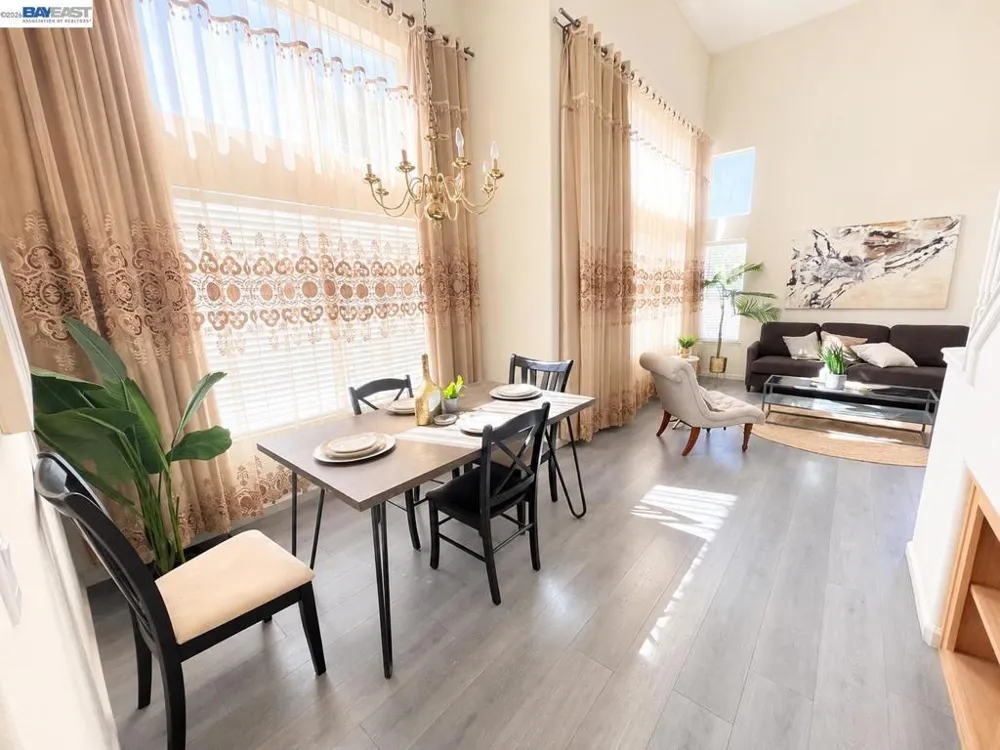 2135 devin court Tracy, CA 95376