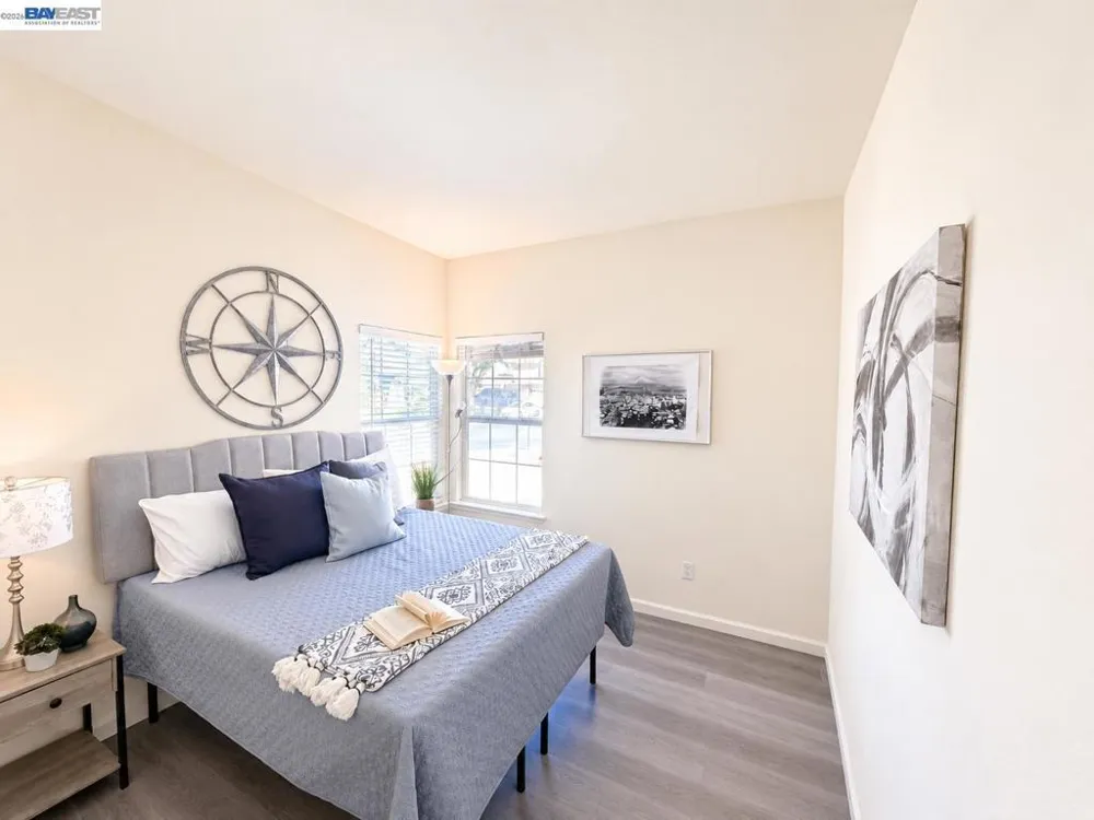 2135 devin court Tracy, CA 95376