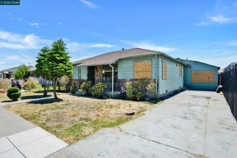 226 Tunis Rd