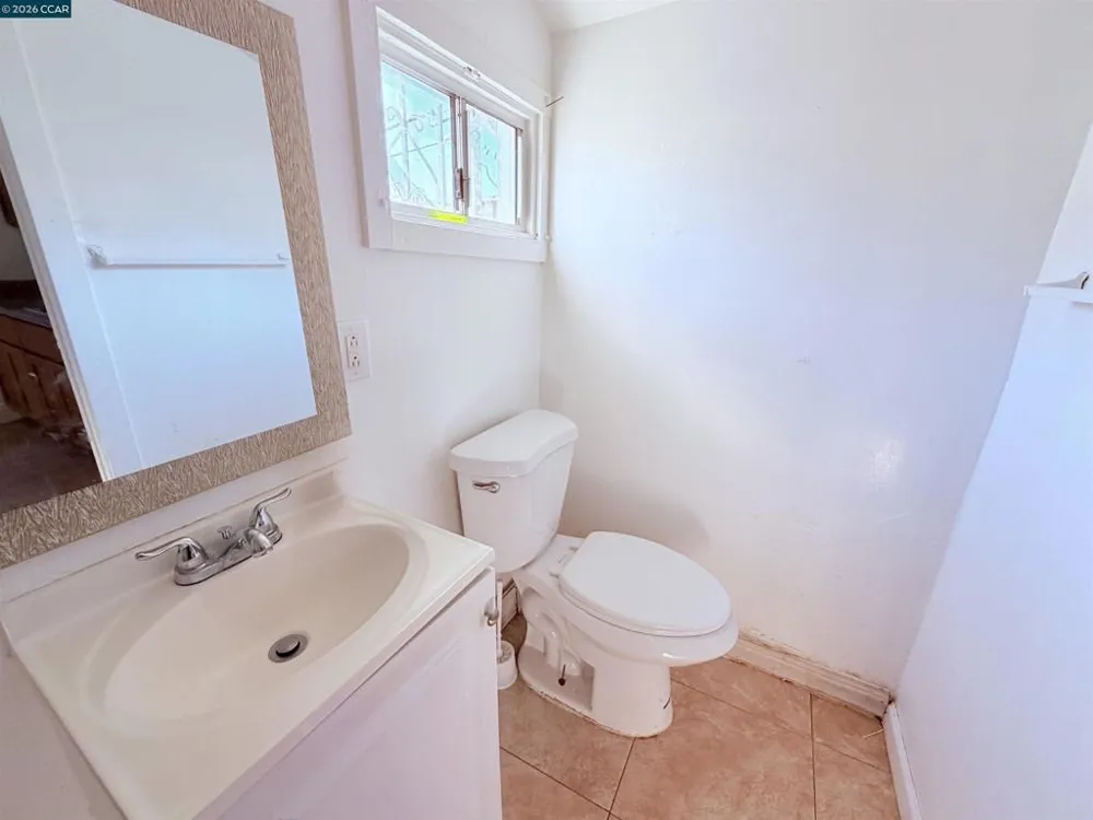 2625 75th Ave Oakland, CA 94605