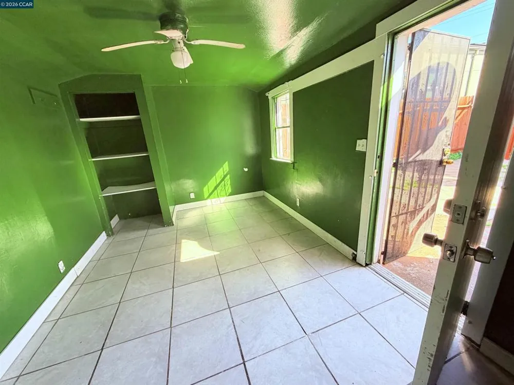 2625 75th Ave Oakland, CA 94605