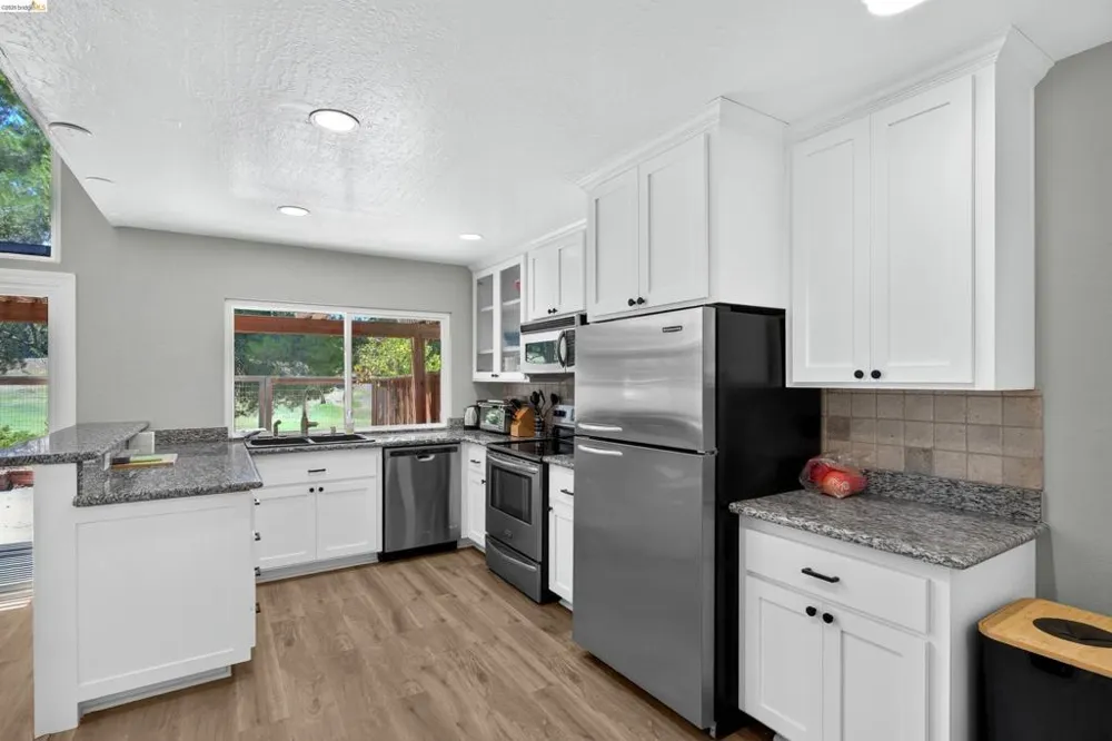 359 Kinross Dr Walnut Creek, CA 94598
