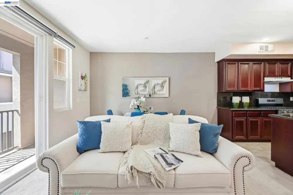 67 Bettencourt Way Milpitas, CA 95035