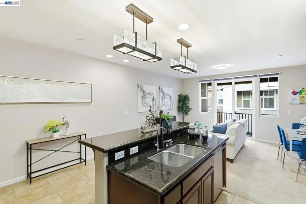 67 Bettencourt Way Milpitas, CA 95035