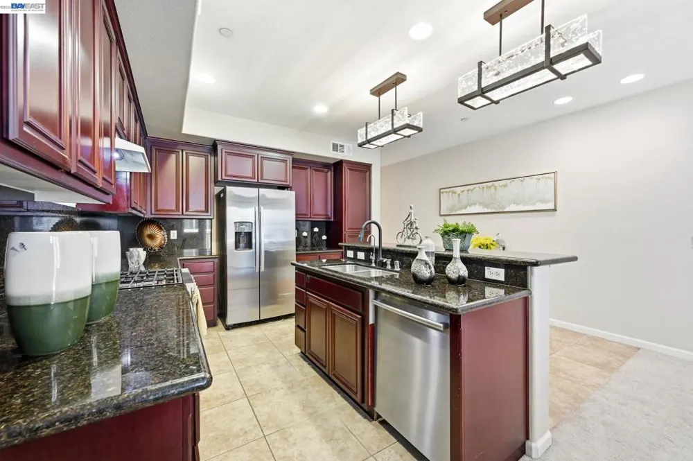 67 Bettencourt Way Milpitas, CA 95035