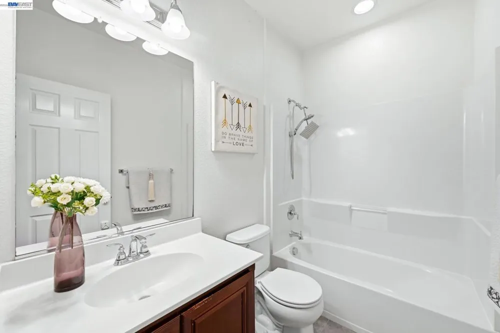 67 Bettencourt Way Milpitas, CA 95035
