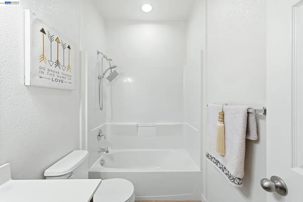 67 Bettencourt Way Milpitas, CA 95035