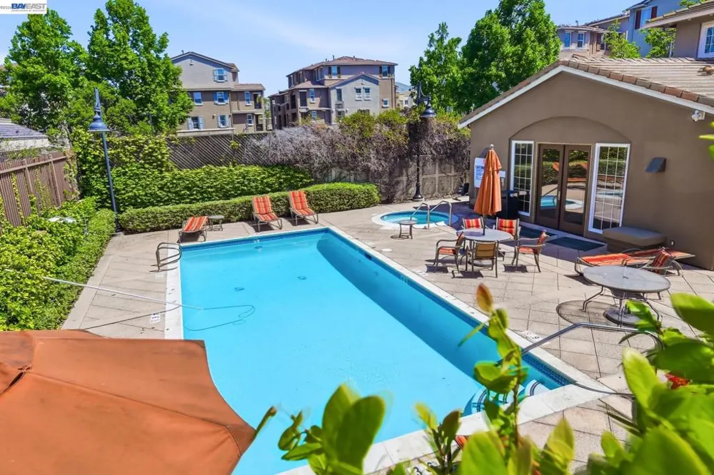 67 Bettencourt Way Milpitas, CA 95035
