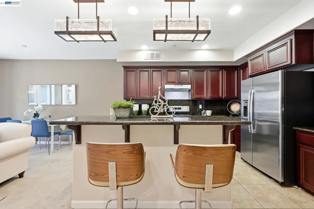 67 Bettencourt Way Milpitas, CA 95035