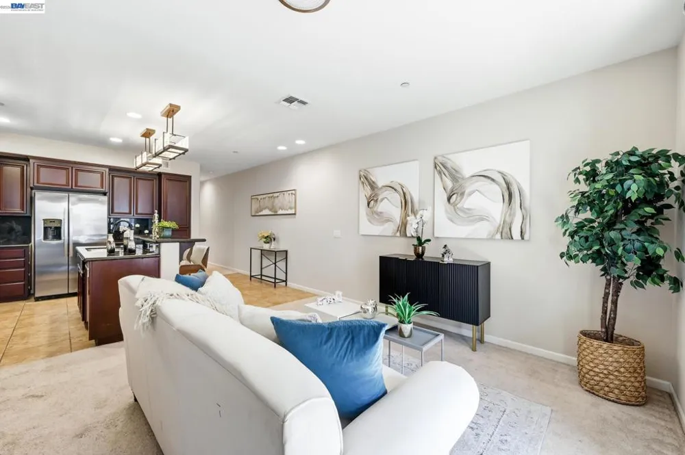 67 Bettencourt Way Milpitas, CA 95035