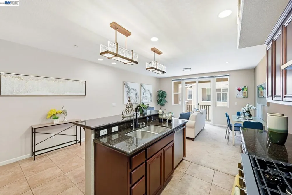 67 Bettencourt Way Milpitas, CA 95035