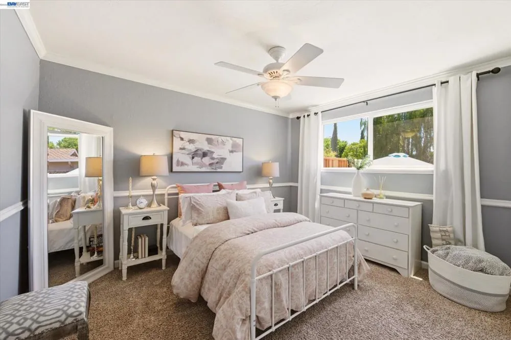 5016 Black Avenue Pleasanton, CA 94566