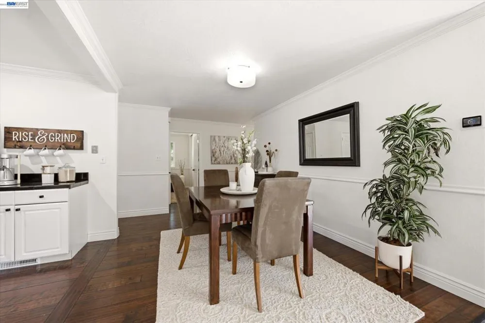 5016 Black Avenue Pleasanton, CA 94566