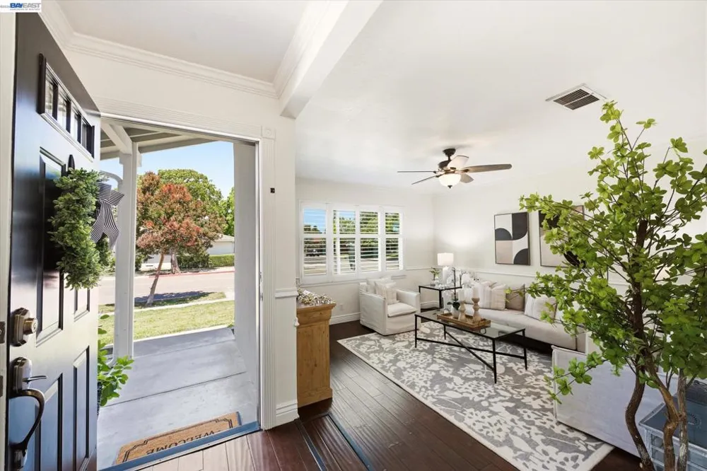 5016 Black Avenue Pleasanton, CA 94566