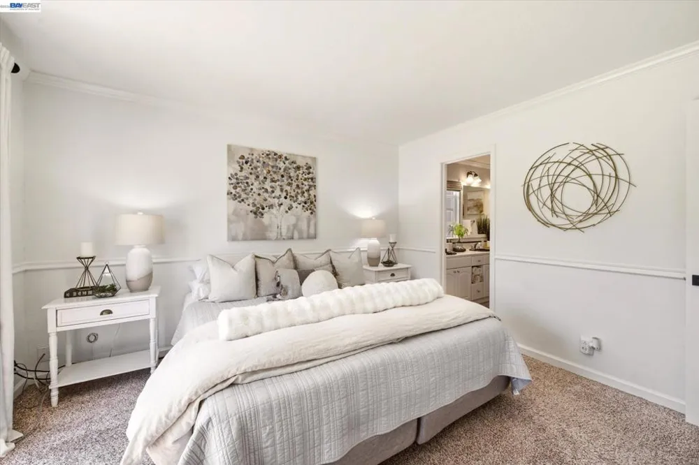 5016 Black Avenue Pleasanton, CA 94566