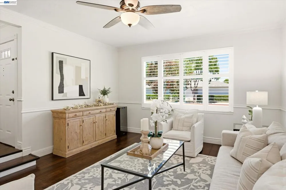 5016 Black Avenue Pleasanton, CA 94566