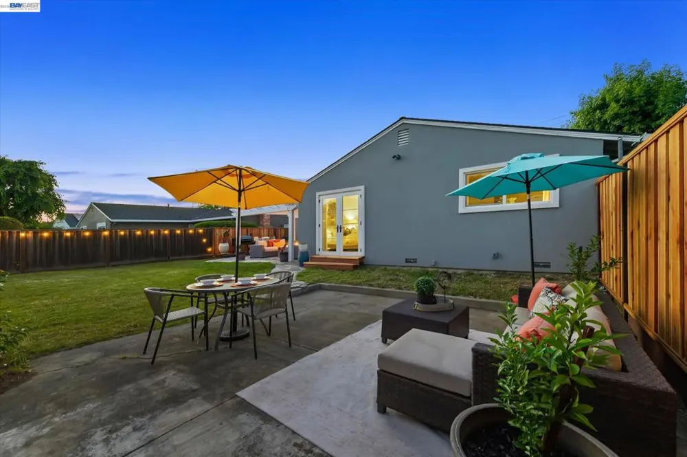 5016 Black Avenue Pleasanton, CA 94566