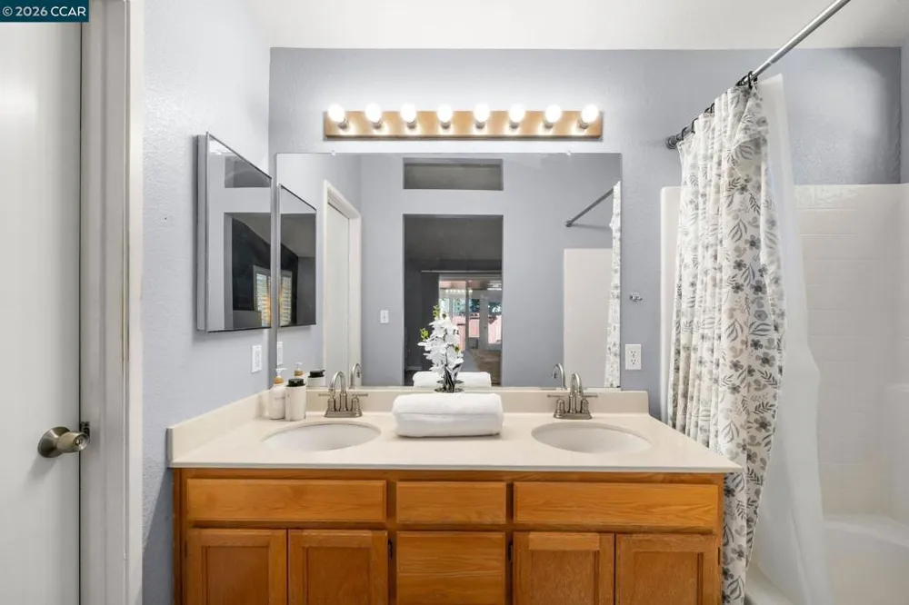 4916 Eastview Way Antioch, CA 94531
