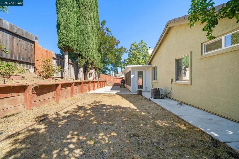 4916 Eastview Way Antioch, CA 94531