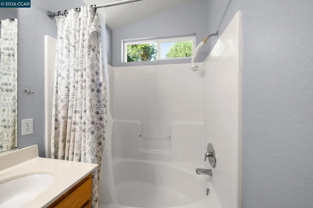 4916 Eastview Way Antioch, CA 94531