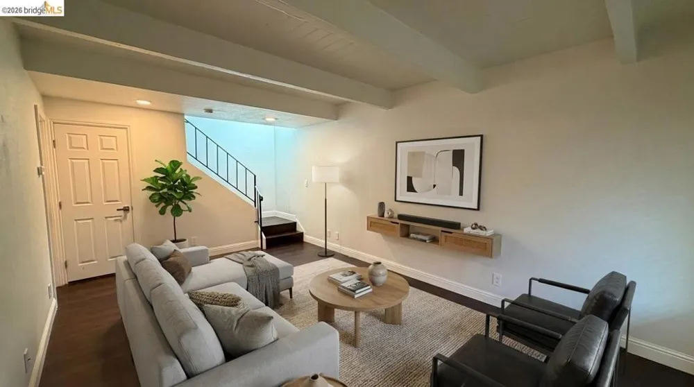 1800 Laguna ST #APT 5 Concord, CA 94520