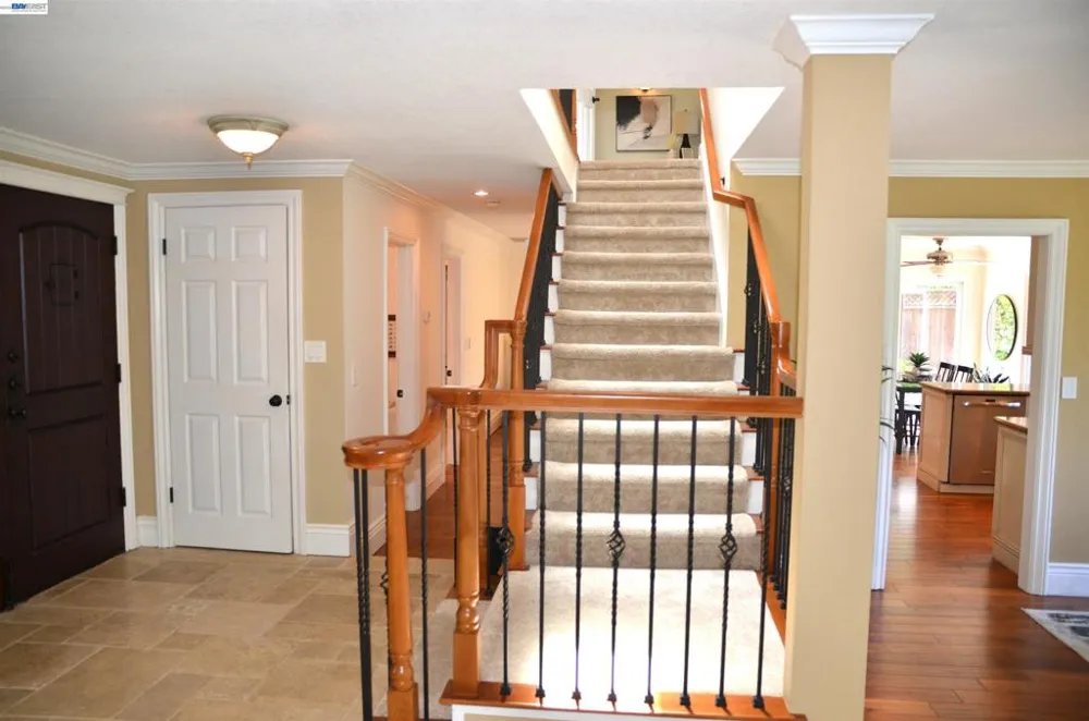 1626 Harlan Dr Danville, CA 94526