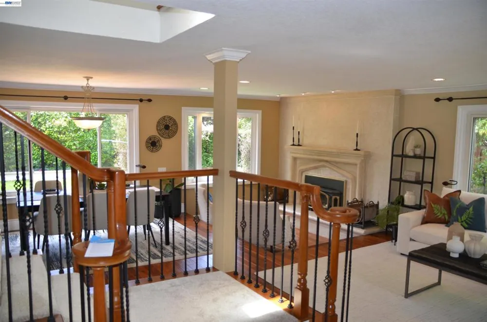 1626 Harlan Dr Danville, CA 94526