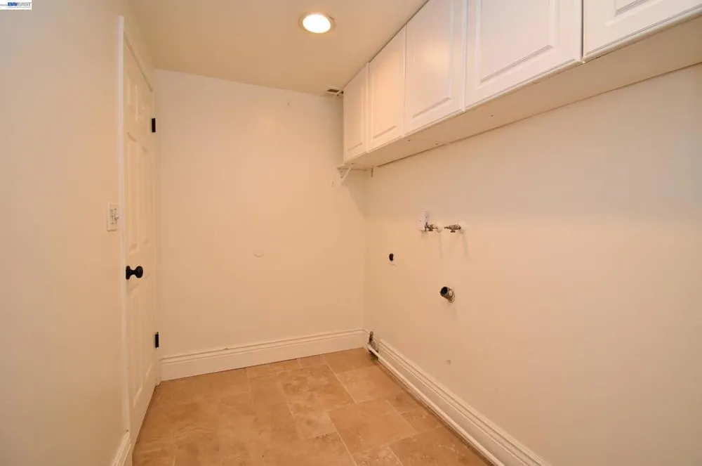 1626 Harlan Dr Danville, CA 94526