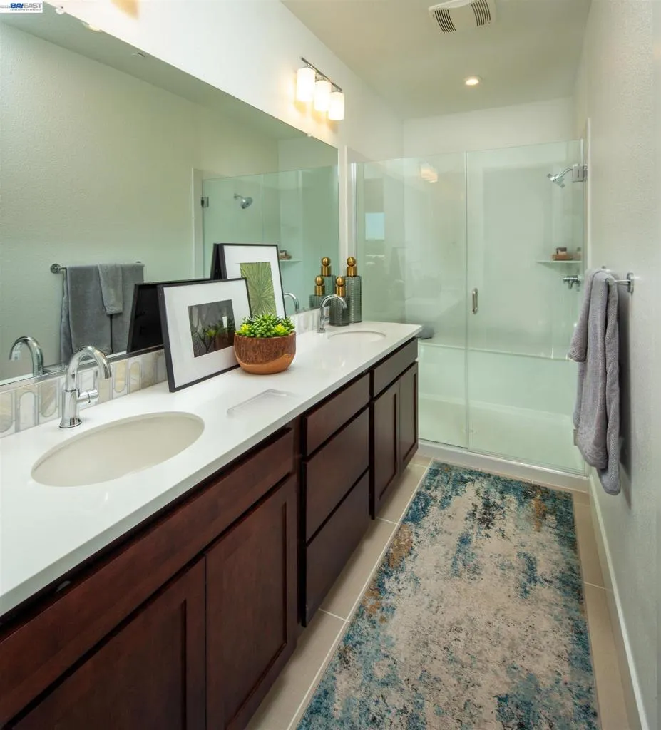 909 More Lane #1303 Morgan Hill, CA 95037