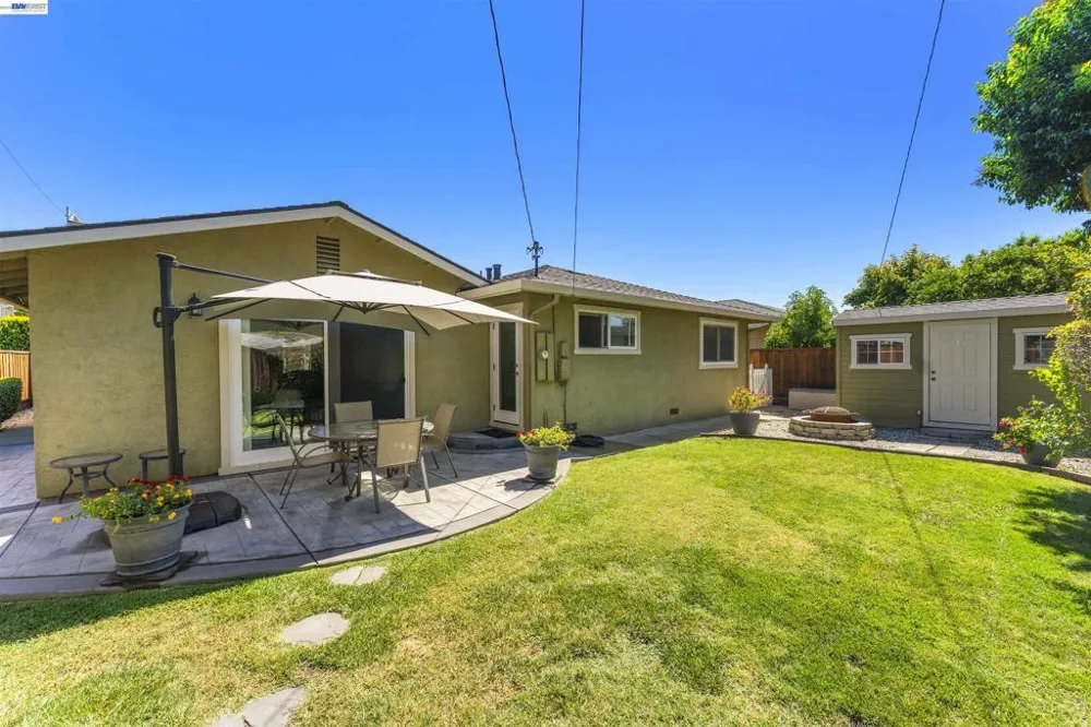 4442 Irvington Ave Fremont, CA 94538