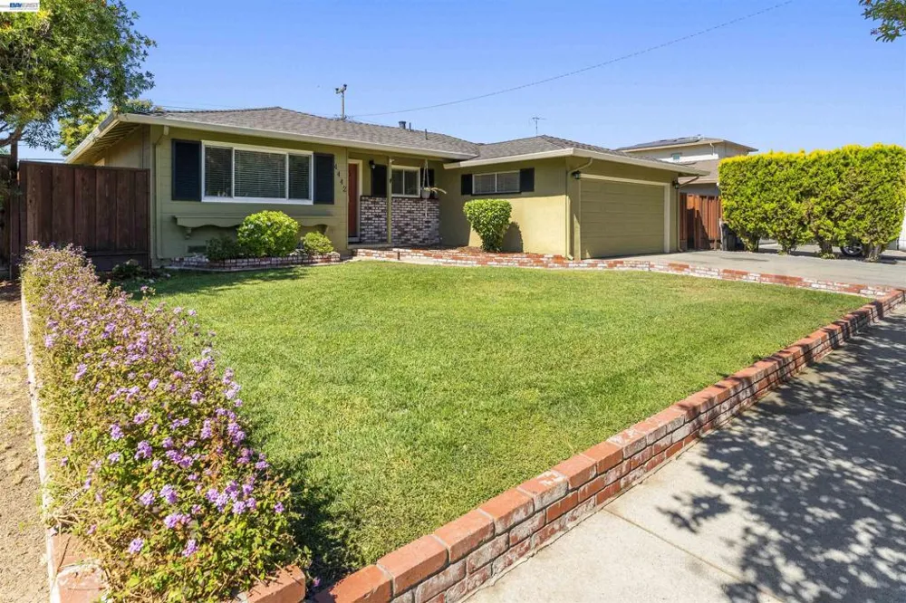 4442 Irvington Ave Fremont, CA 94538