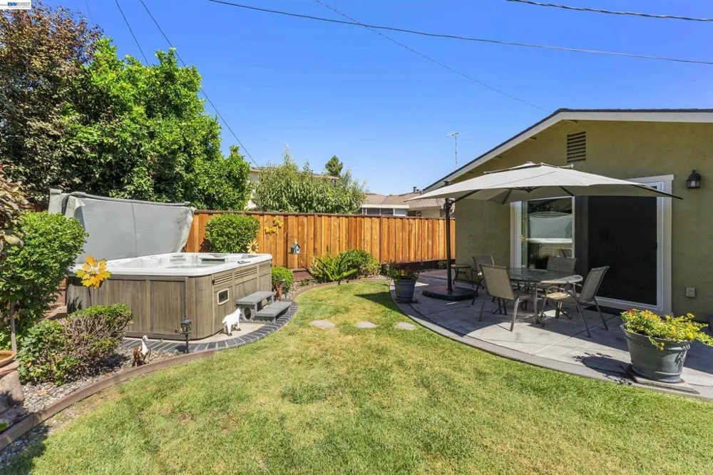 4442 Irvington Ave Fremont, CA 94538