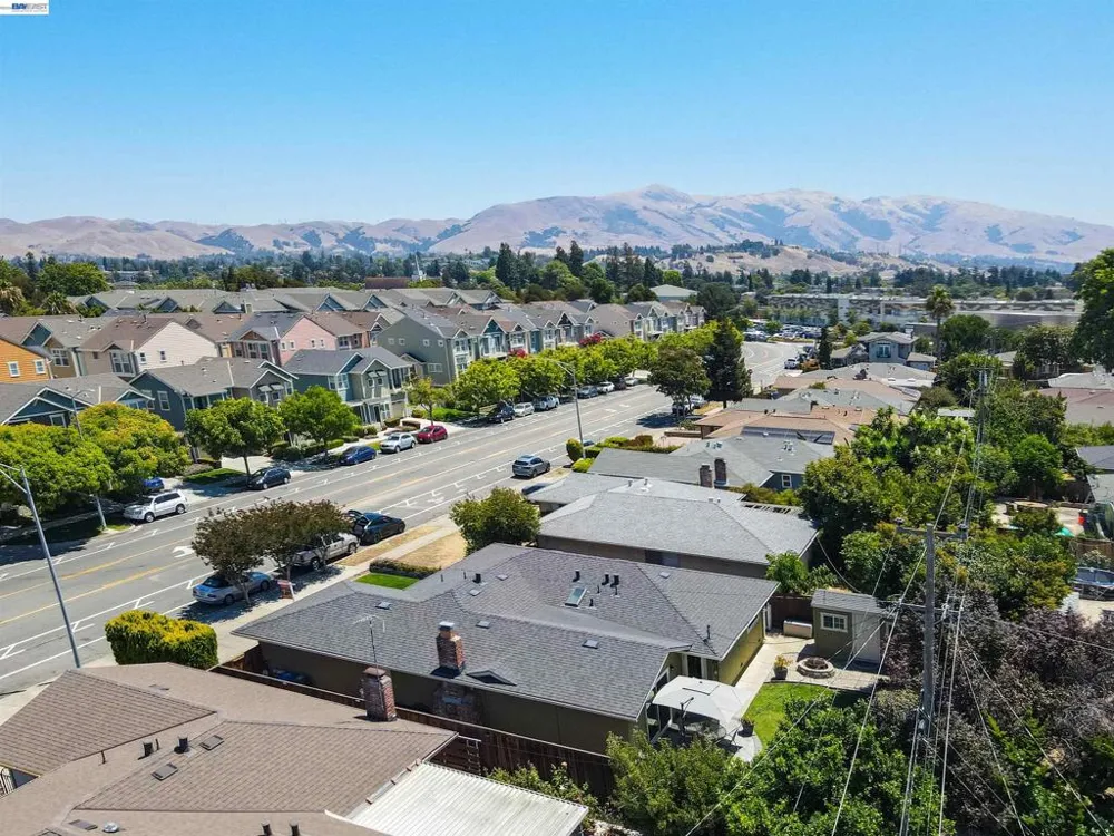 4442 Irvington Ave Fremont, CA 94538