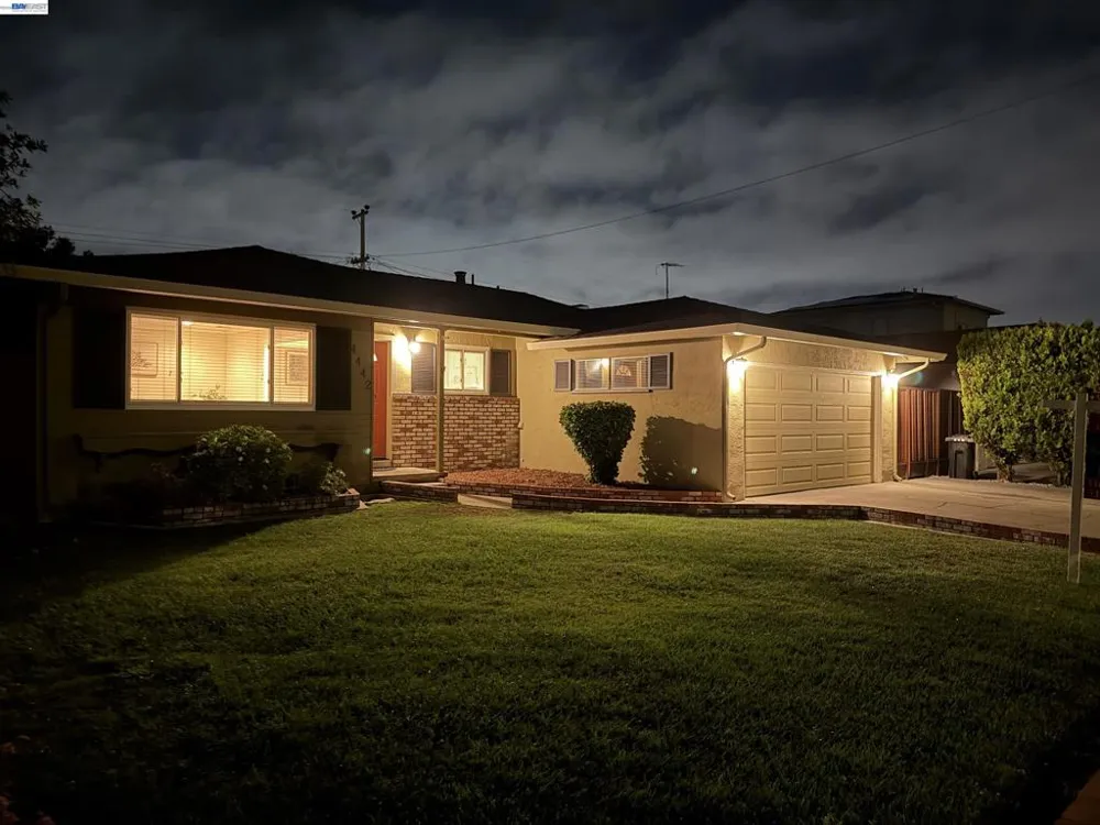 4442 Irvington Ave Fremont, CA 94538