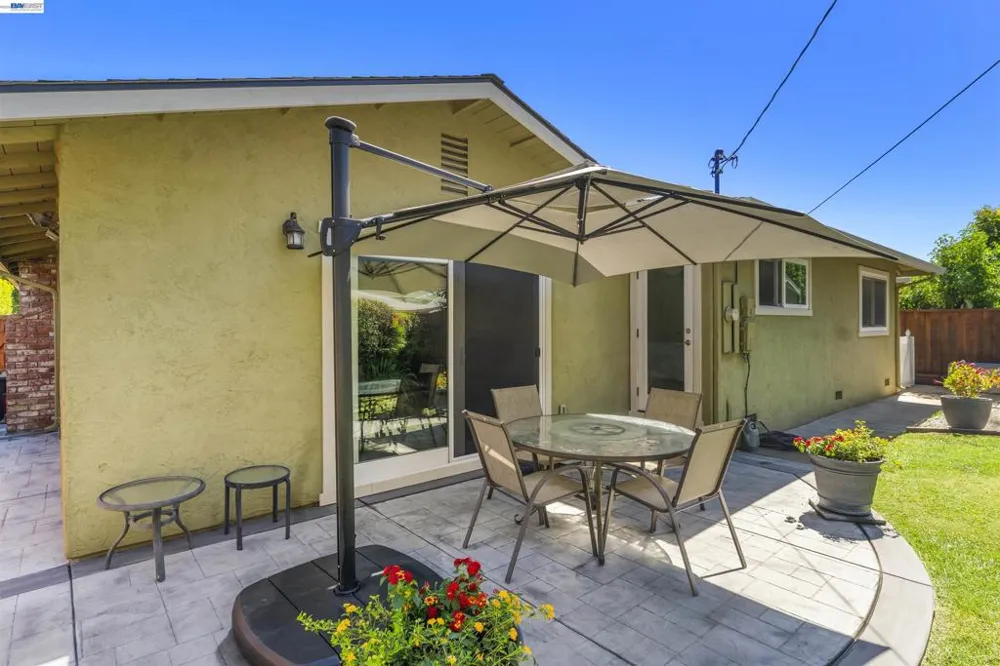 4442 Irvington Ave Fremont, CA 94538