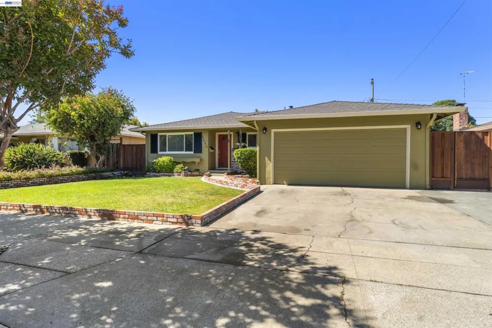 4442 Irvington Ave Fremont, CA 94538