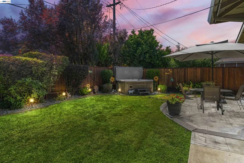 4442 Irvington Ave Fremont, CA 94538