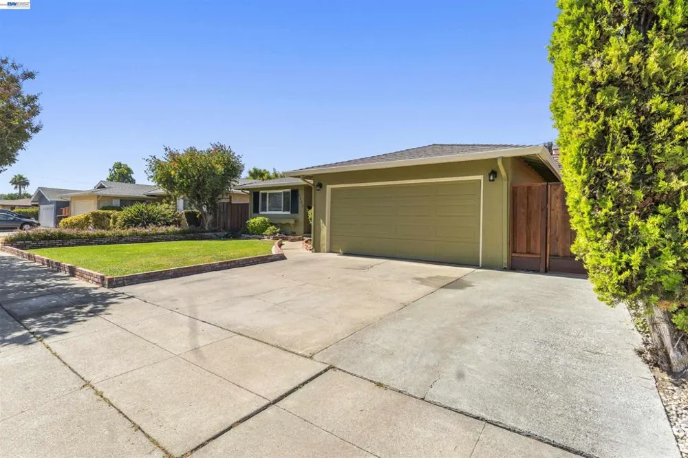 4442 Irvington Ave Fremont, CA 94538