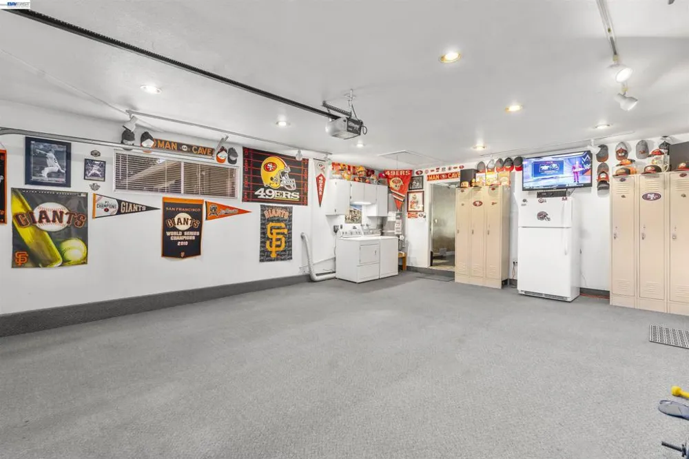 4442 Irvington Ave Fremont, CA 94538