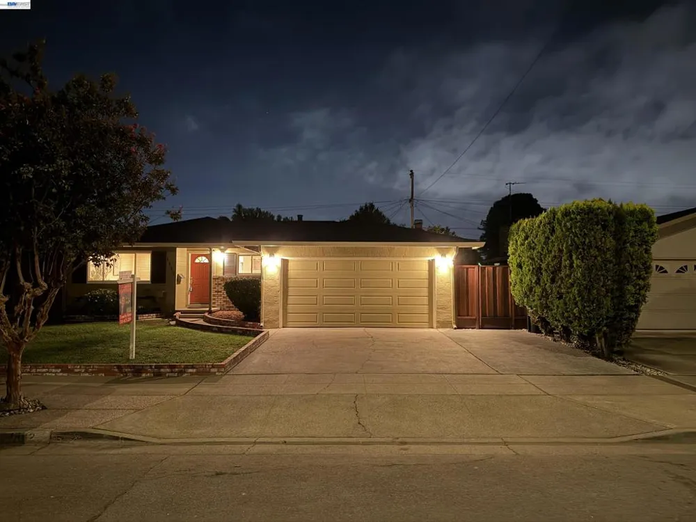 4442 Irvington Ave Fremont, CA 94538
