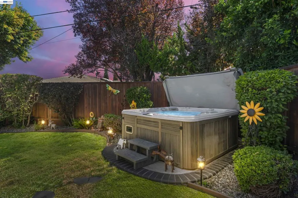 4442 Irvington Ave Fremont, CA 94538