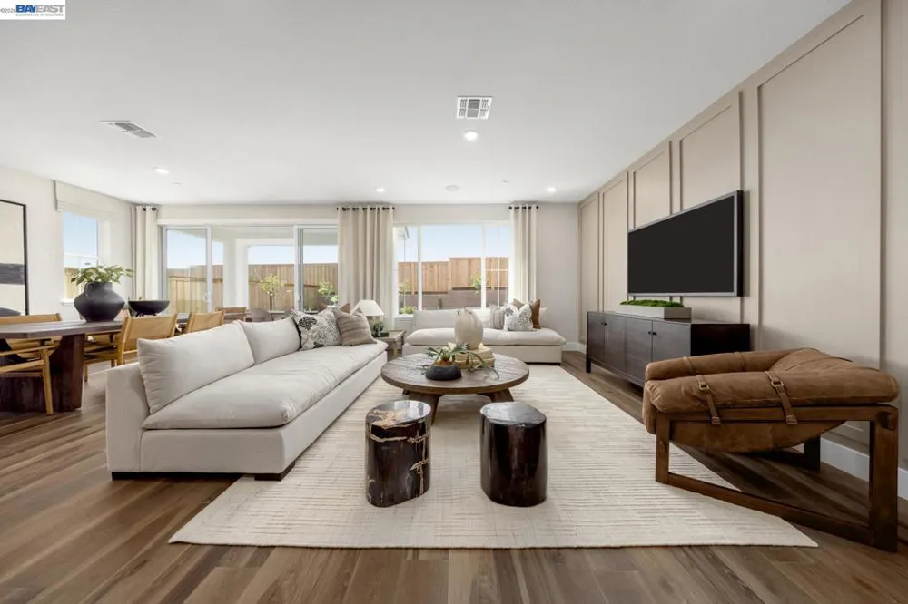 314 E Cyldesdale Court Mountain House, CA 95391
