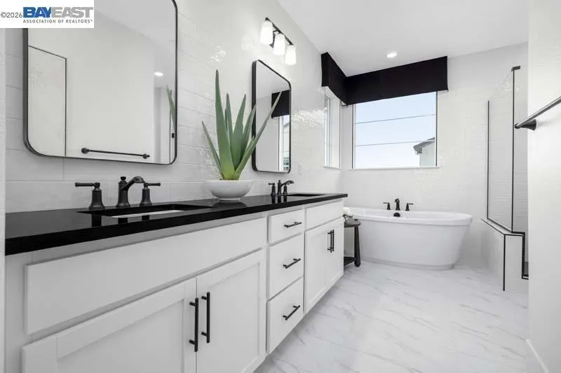 1904 S Lazuli Street Mountain House, CA 95391
