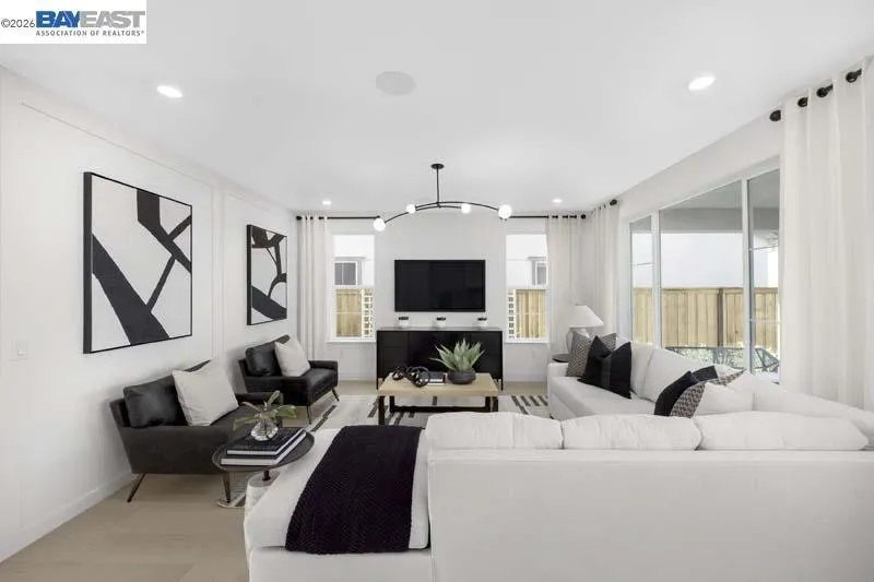 1904 S Lazuli Street Mountain House, CA 95391
