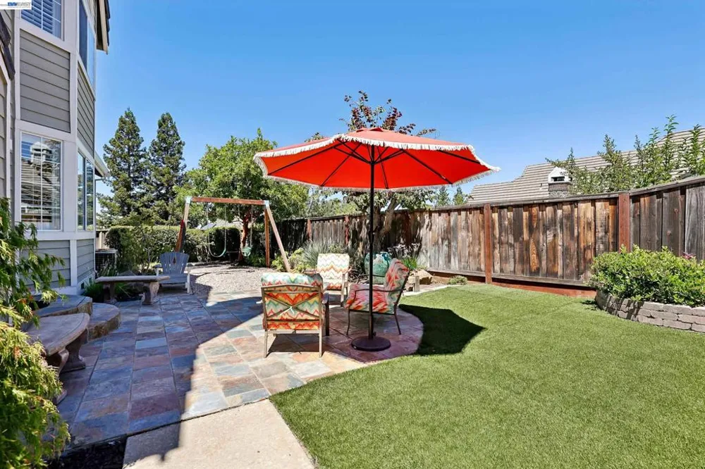 477 Obsidian Way Clayton, CA 94517