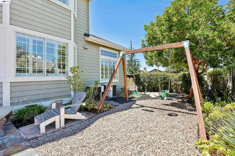 477 Obsidian Way Clayton, CA 94517